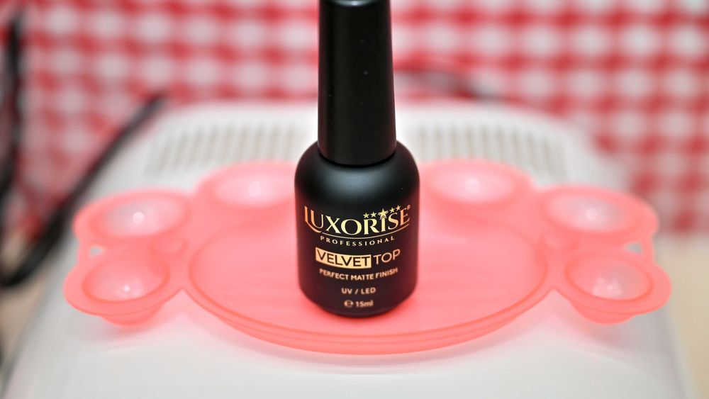 Lampa de unghii UV 36W + Cadou