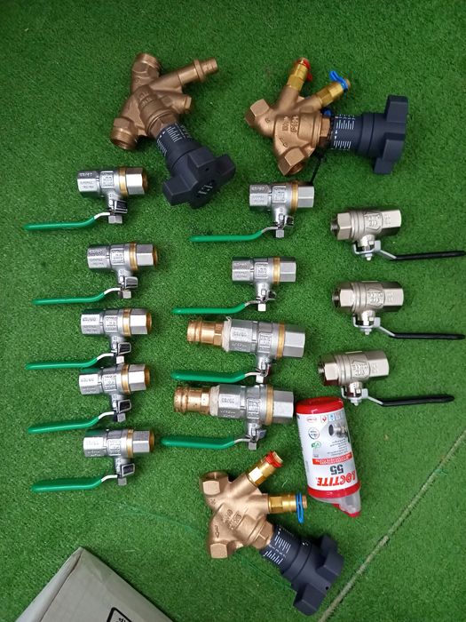 Robineți diferite modele