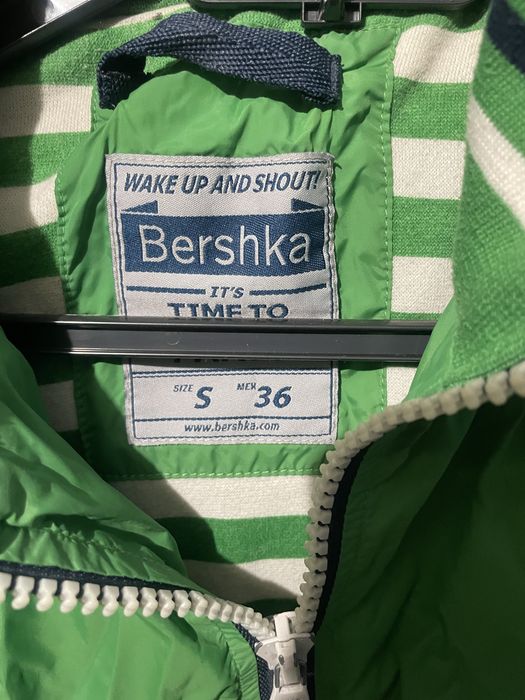 Горница Bershka размер S
