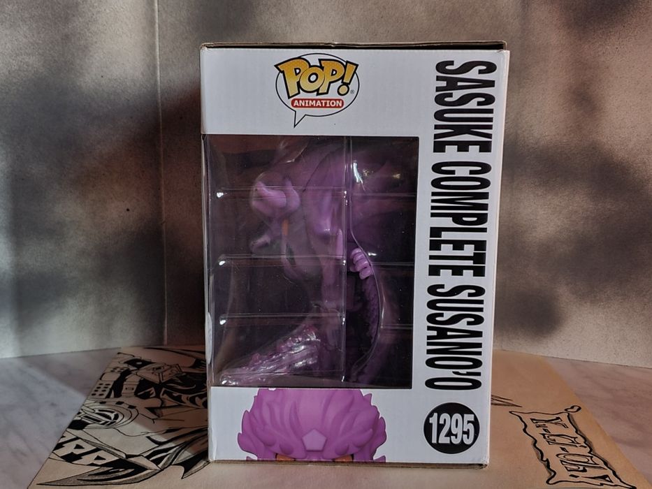 Различни аниме Funko Pop фигурки.