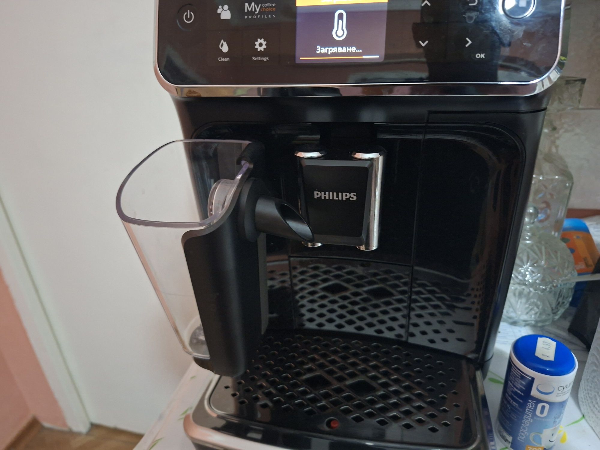 Кафе автомат Philips 5400 latte go