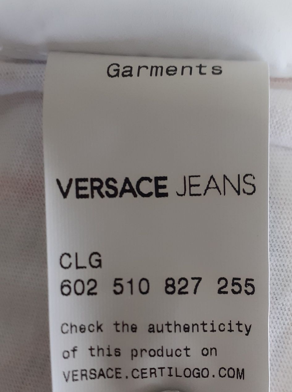 Tricou VERSACE JEANS original marimea M . Nou cu eticheta.