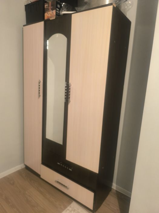 Продам шифонер б/у