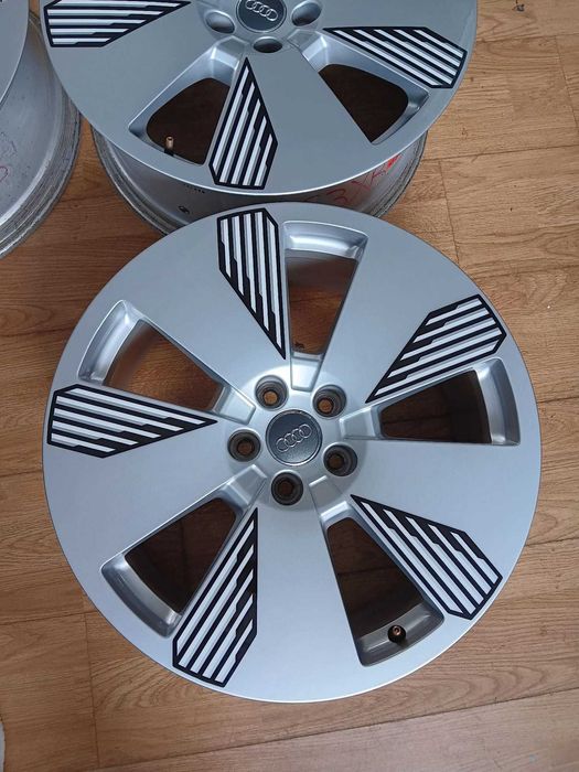 Jante 19 Audi E-Tron, E-Tron Sportback originale 5x112 ET34 4KE601025L