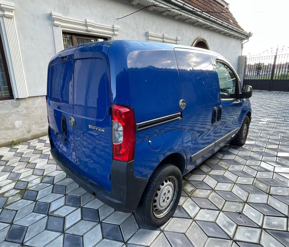 Vand Peugeot Bipper an 2009 adus recent in tara din italia