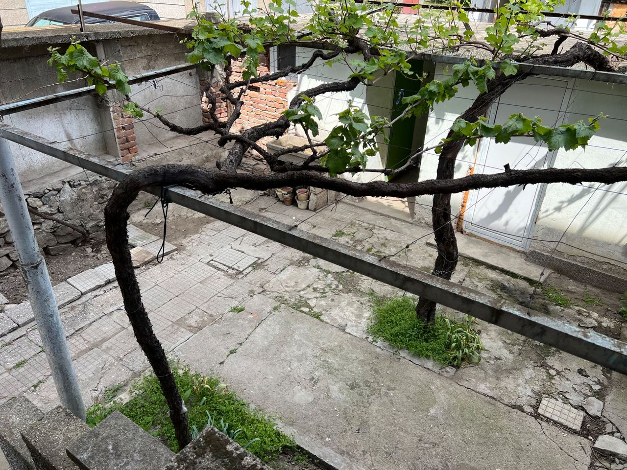 Продава се Къща в Карлово - 218 кв.м за 803 €/кв.м - Снимка #3
