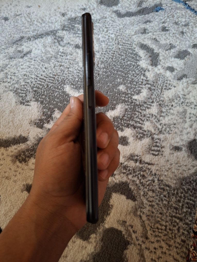 Vivo v 20/27 , tez arnon narxda sotiladi