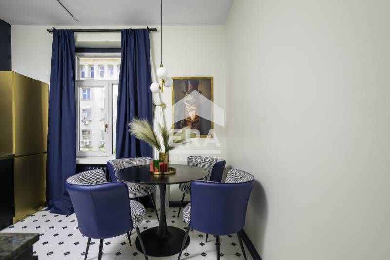 Продава се Двустаен апартамент в София, Център - 55 кв.м за 5453 €/кв.м - Снимка #5