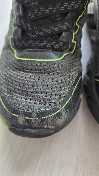 Ghetute Skechers marimea 30