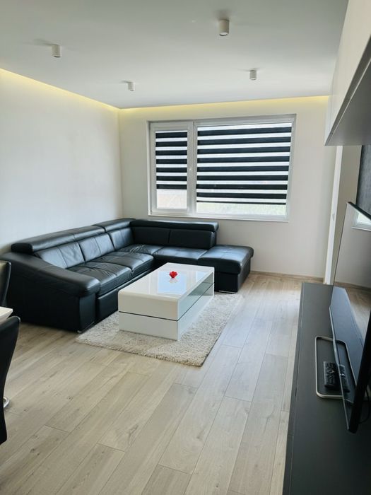 Дава се под наем Тристаен апартамент в Стара Загора, Била - 90 кв.м за 510 € - Снимка #2