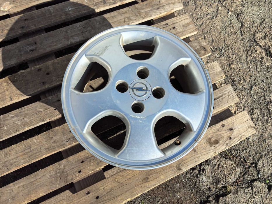 15 цола 4 х 100 мм Опел Астра / Вектра / Шевролет - 6 Инча / ЕТ 49