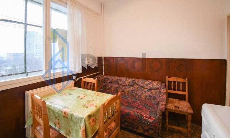 Тристаен апартамент под наем в кв. Банишора