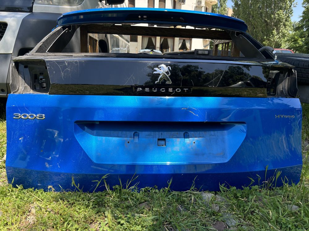 Багажник Задна врата  Пежо 3008/Peugeot 3008