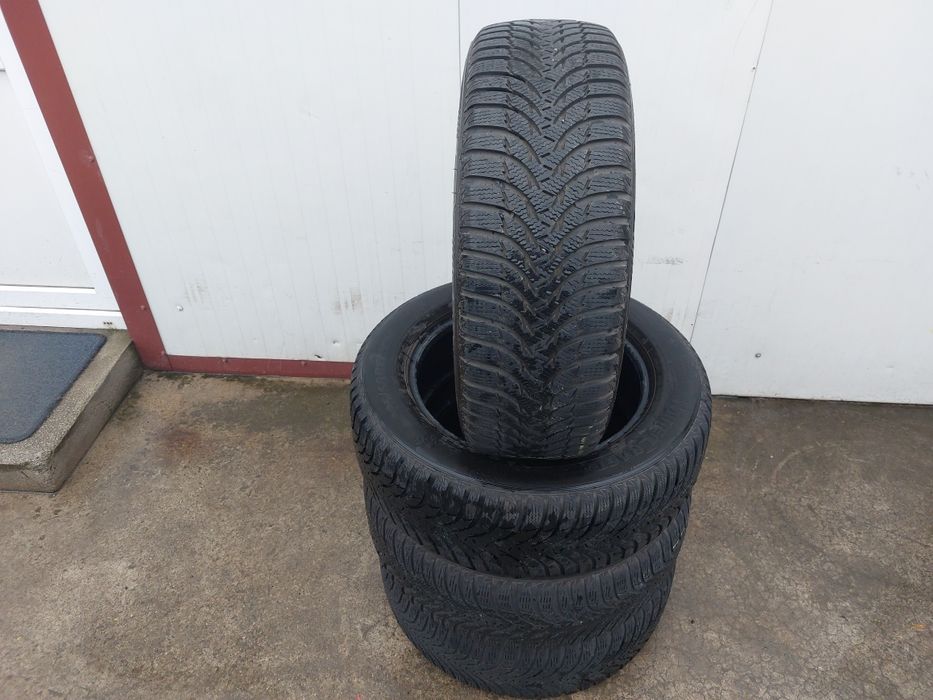 135 lei bucata! Set anvelope M+S/IARNA 225 60 17 Kumho! 7 mm
