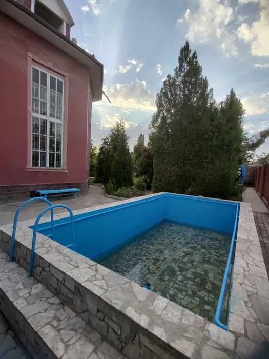 Срочно сдается дом в дачном поселке 6 комнат,7 соток,Янгиюль,Саид ота.