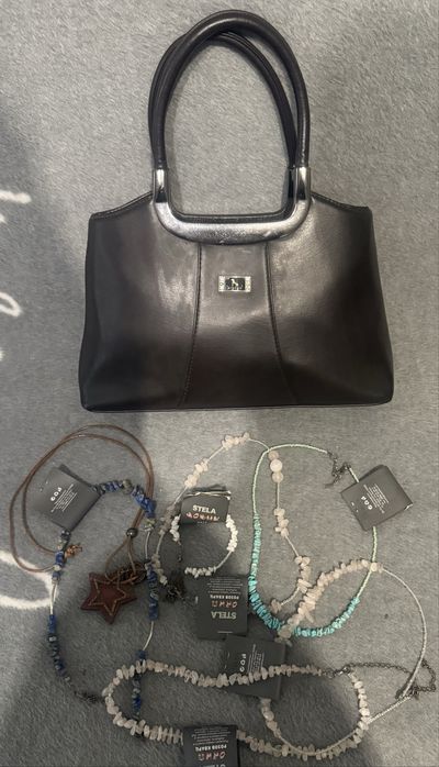 ВСИЧКО ЗА 20лв! Нови чанта и бижута