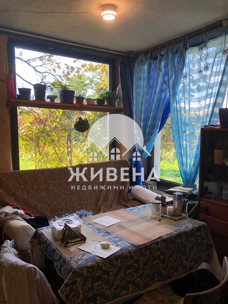 Продава къща с фотоволтаици, с. Победа