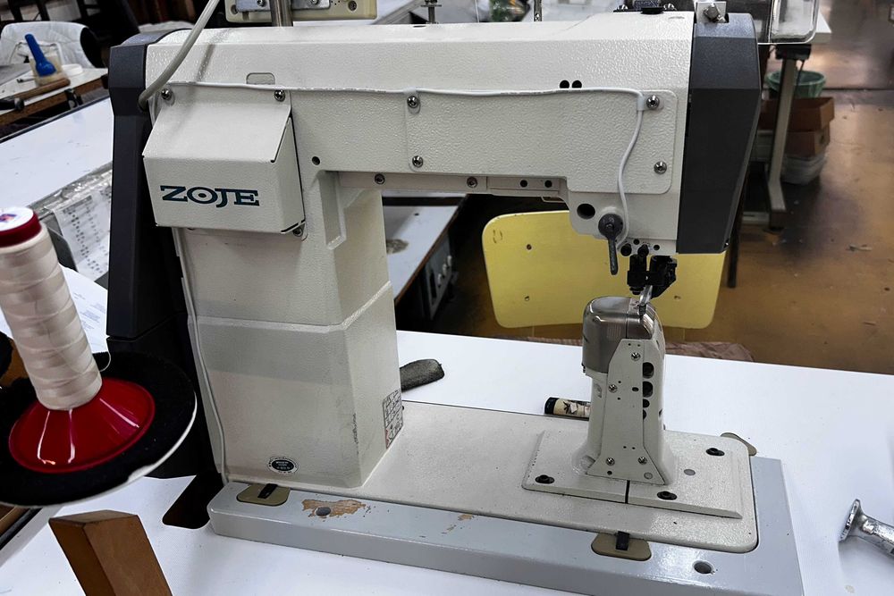 Шевни машини за обувки, чанти - кожа, брезент, винил, текстил