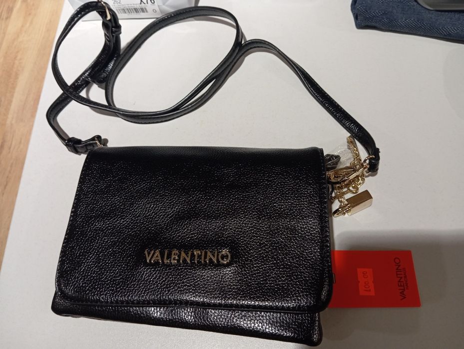 Оригинална Чанта Valentino Cannella