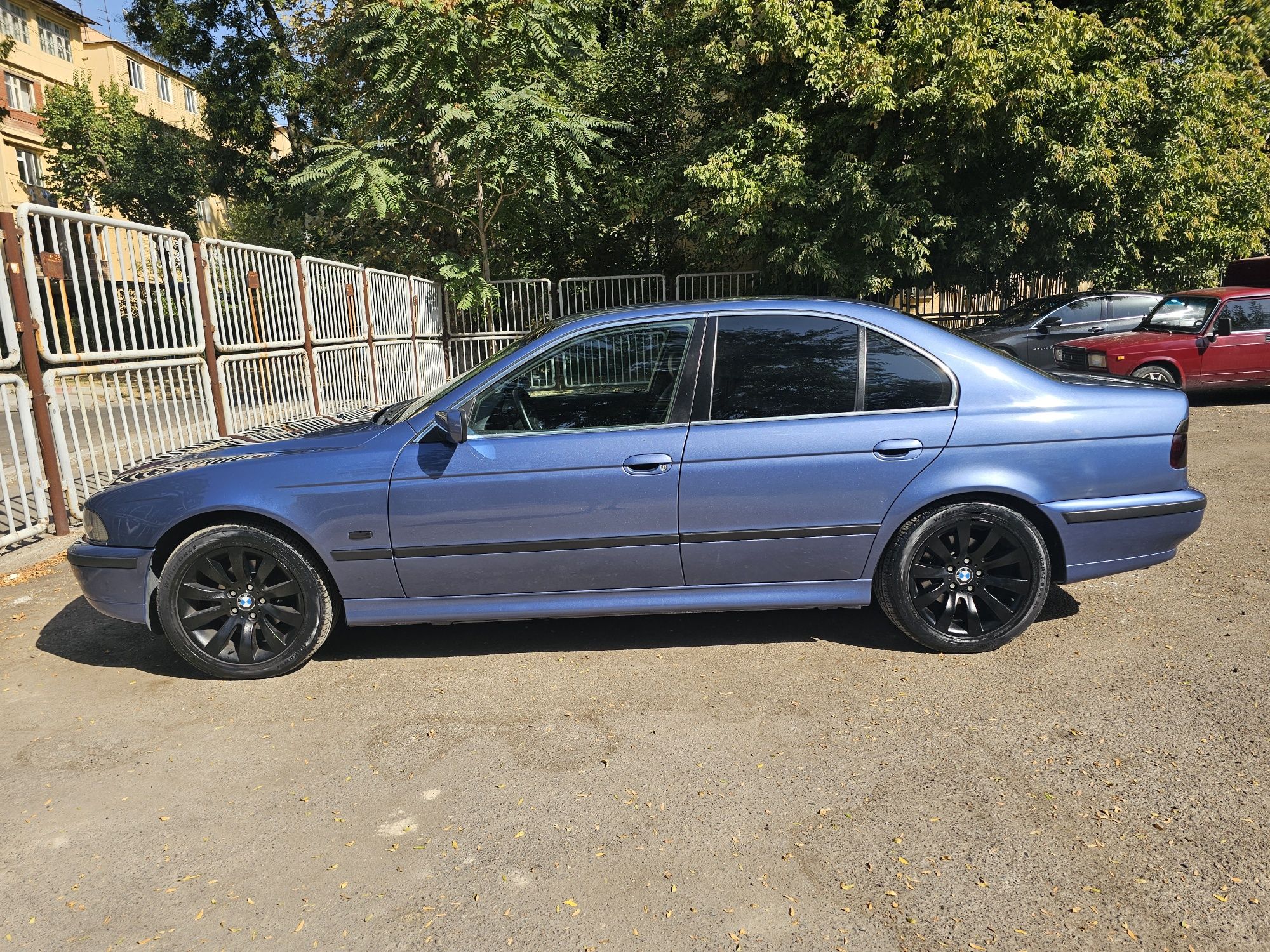 Своя Bmw e39 525i 2002 г. БМВ Е39