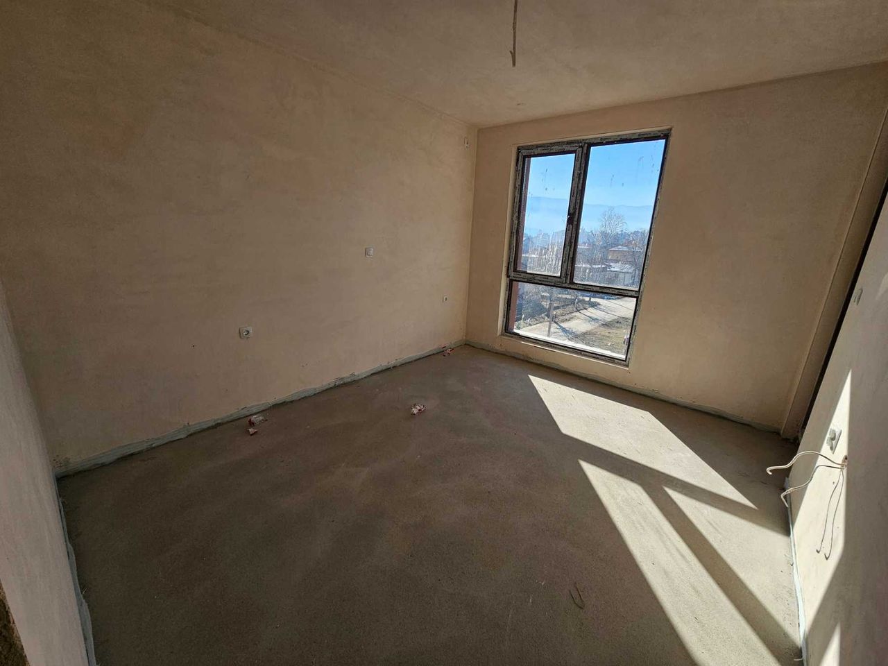 Продава се Тристаен апартамент в Велинград - 89 кв.м за 1045 €/кв.м - Снимка #3