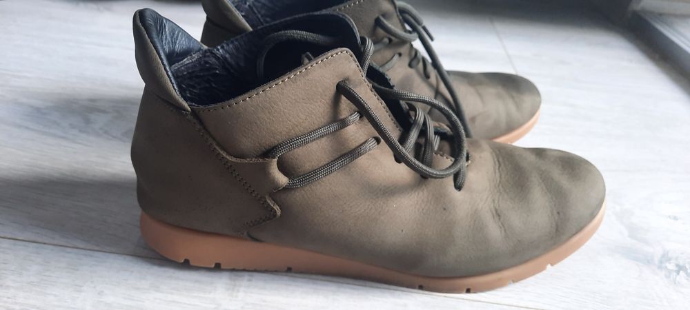 Ghete piele damă Flavia Passini