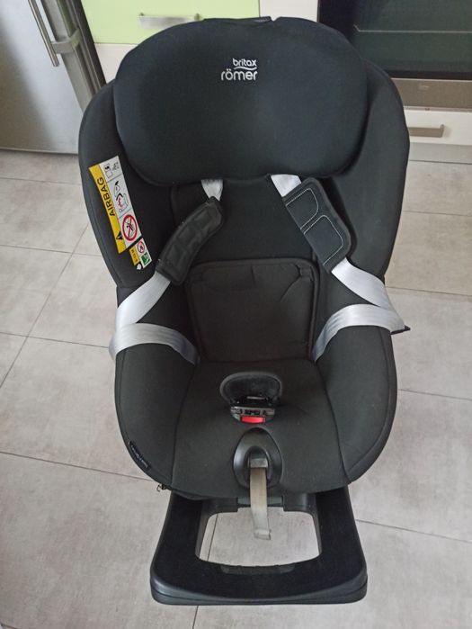 Детско столче за кола Britax romer Dualfix i size