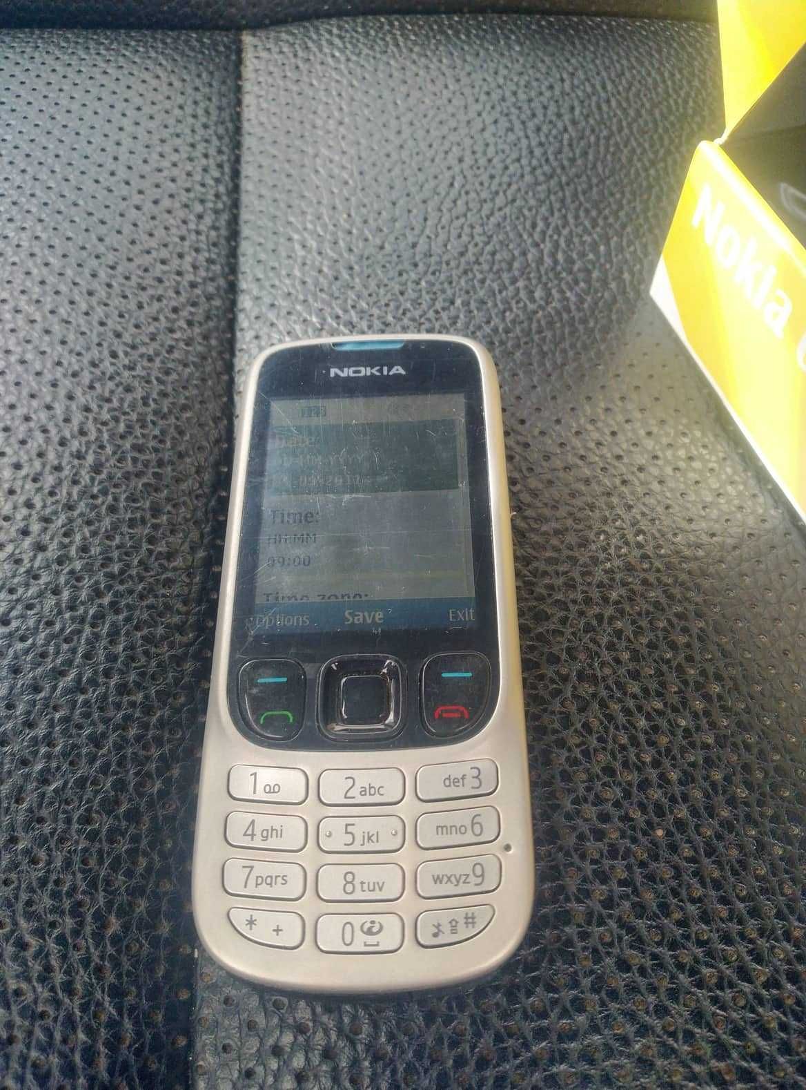 Телефон Nokia 6303 Classic нокиа, FM radio, camera, Bluetooth