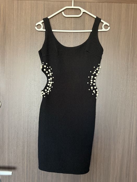 Черна рокля букле LBD