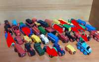 Vănd lot jucării trenulețe din plastic şi lemn