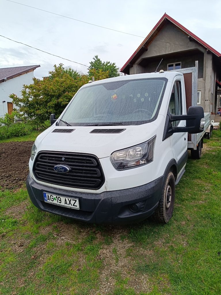 Vând Ford transit