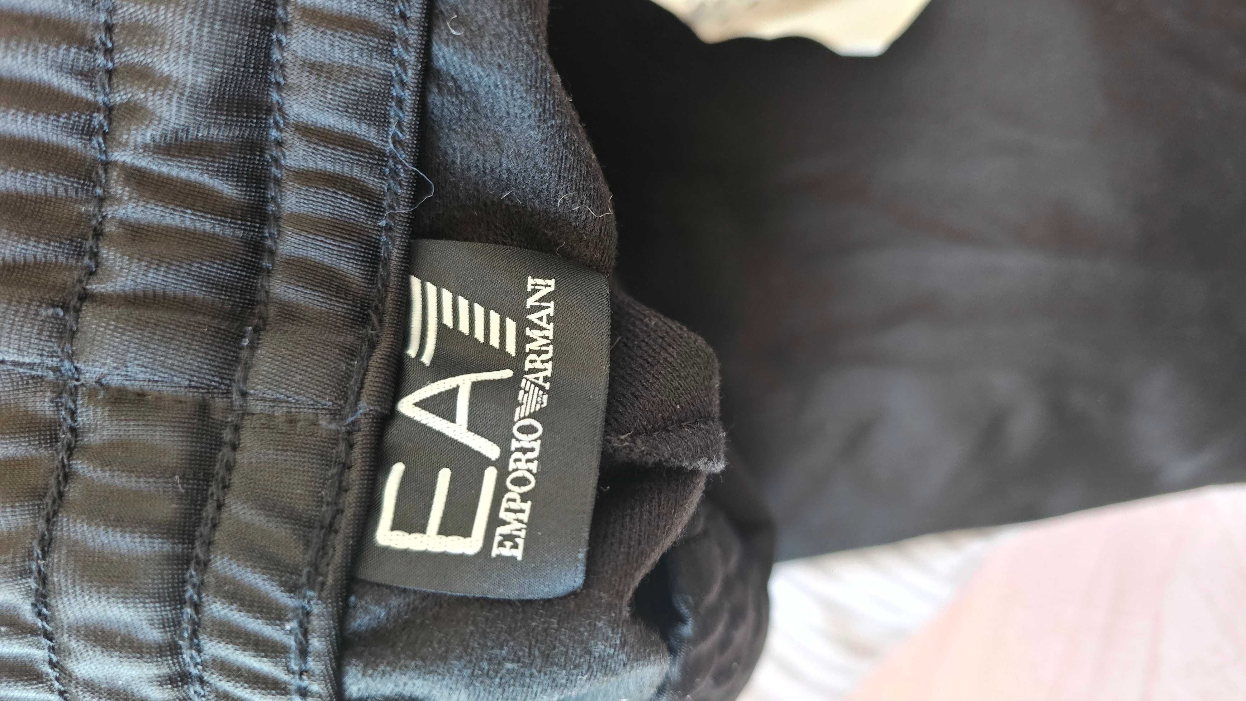 Спортен екип Armani, оригинален