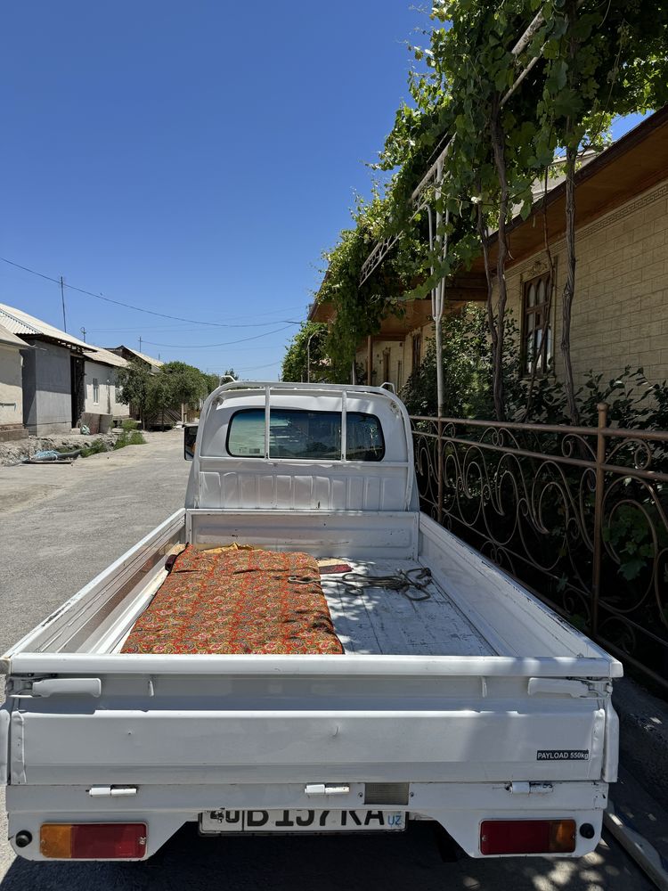 Damas labo qilingan usileniya boʻgan