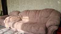 Продам хороший диван-кровать с 2 креслами