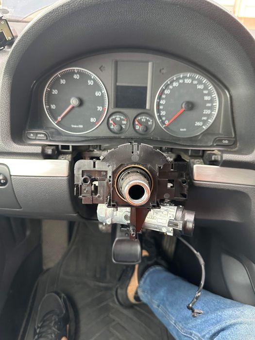 Reparatii Contacte auto blocate Volkswagen Audi Skoda Seat Nissan Ford