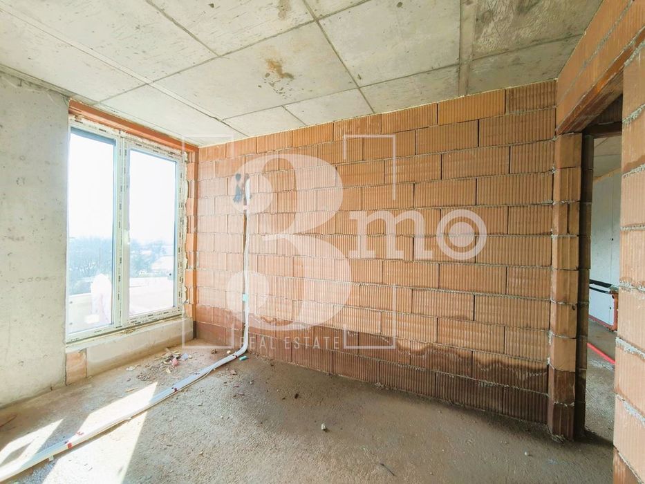 Продава се Четиристаен апартамент в София, Люлин 5 - 139 кв.м за 1554 €/кв.м - Снимка #10