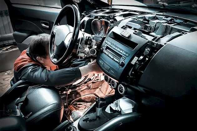 Electrician auto cu experienta la domiciliul clientului