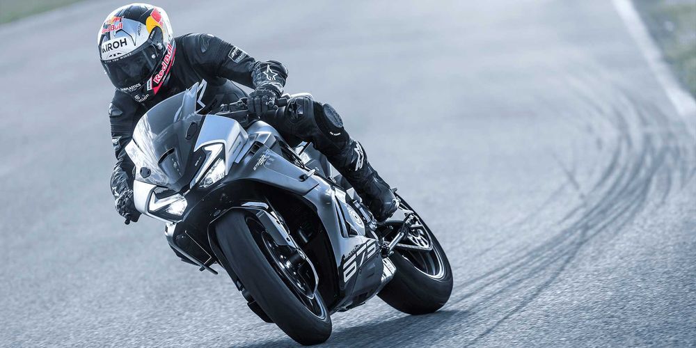 CFMOTO 675SR-R Новый спортбайк