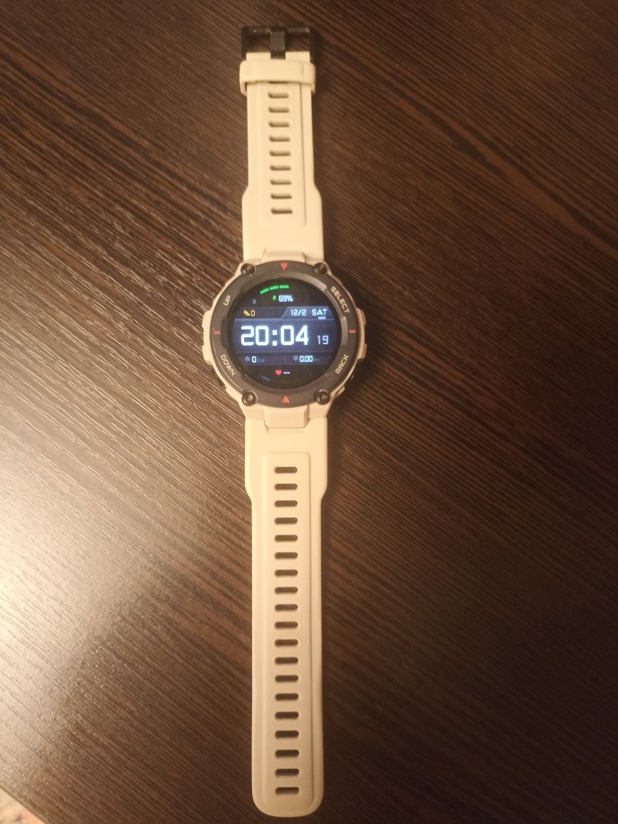 Смарт часы Amazfit T-Rex