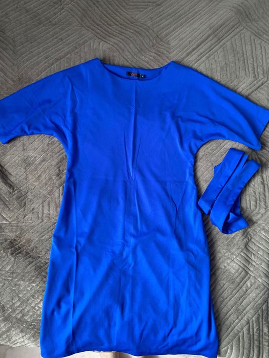 Продам платья женские