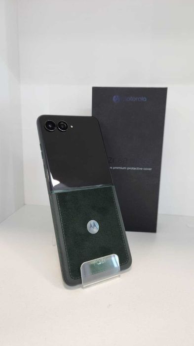 Motorola Razr 60 Ultra 5G (Ag8 Tudor1/B73657) – Desigilat in Agentie!