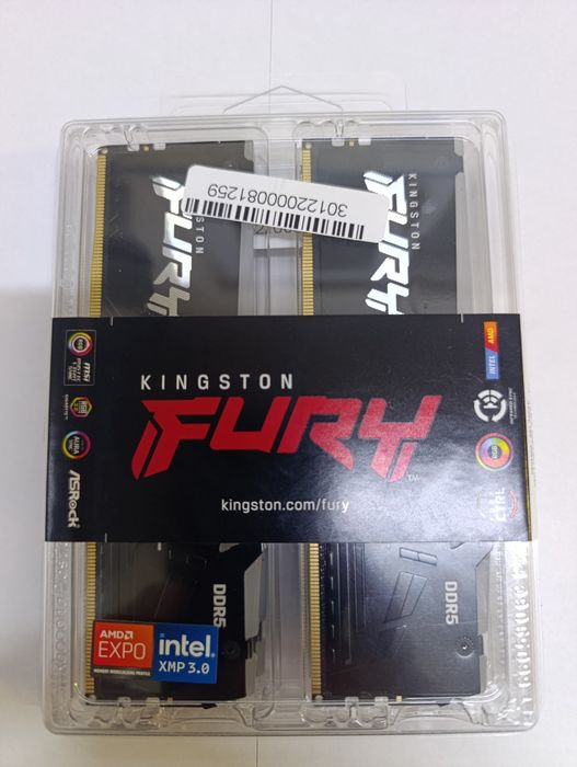 Оперативная память Kingston KF556C36BBEAK2-32 32 Гб