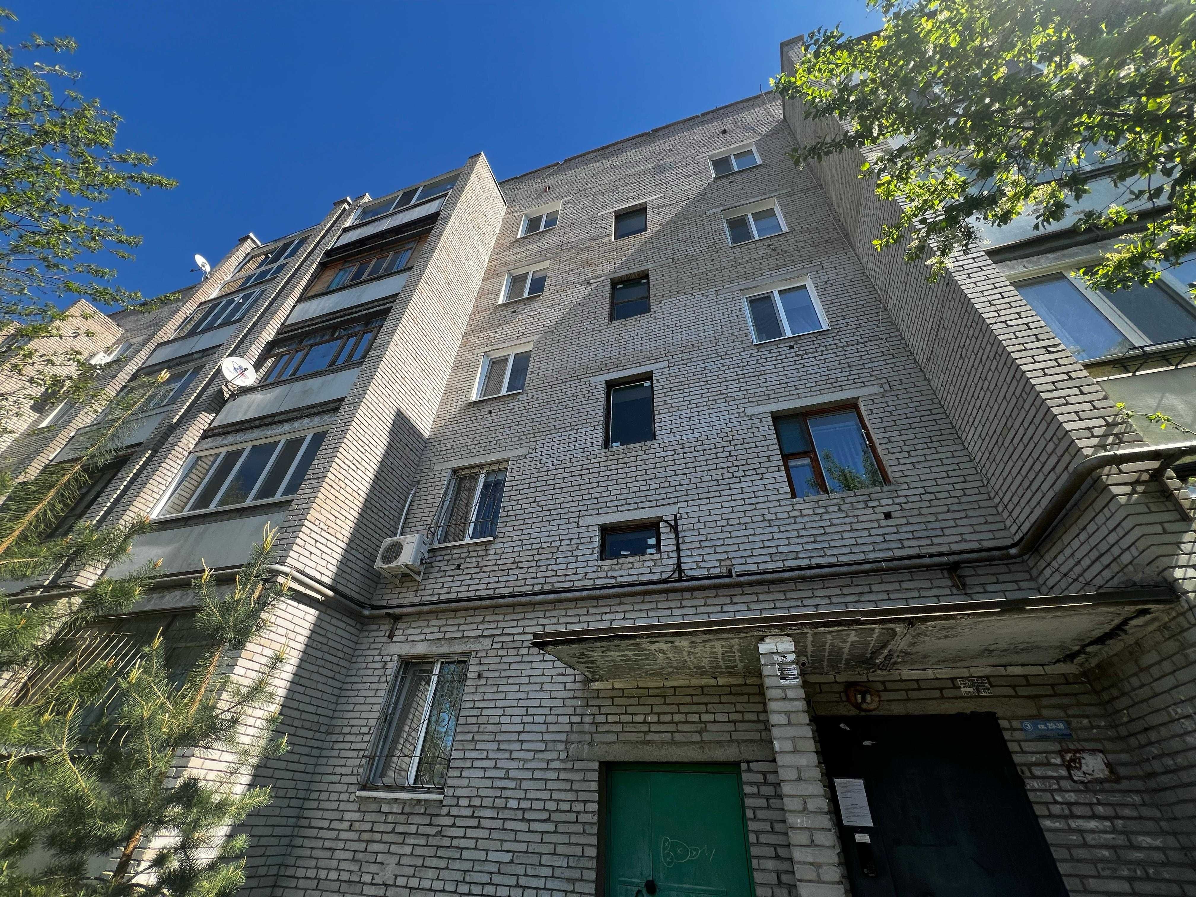 Продам улучшенную 3шку в 6 микрорайоне