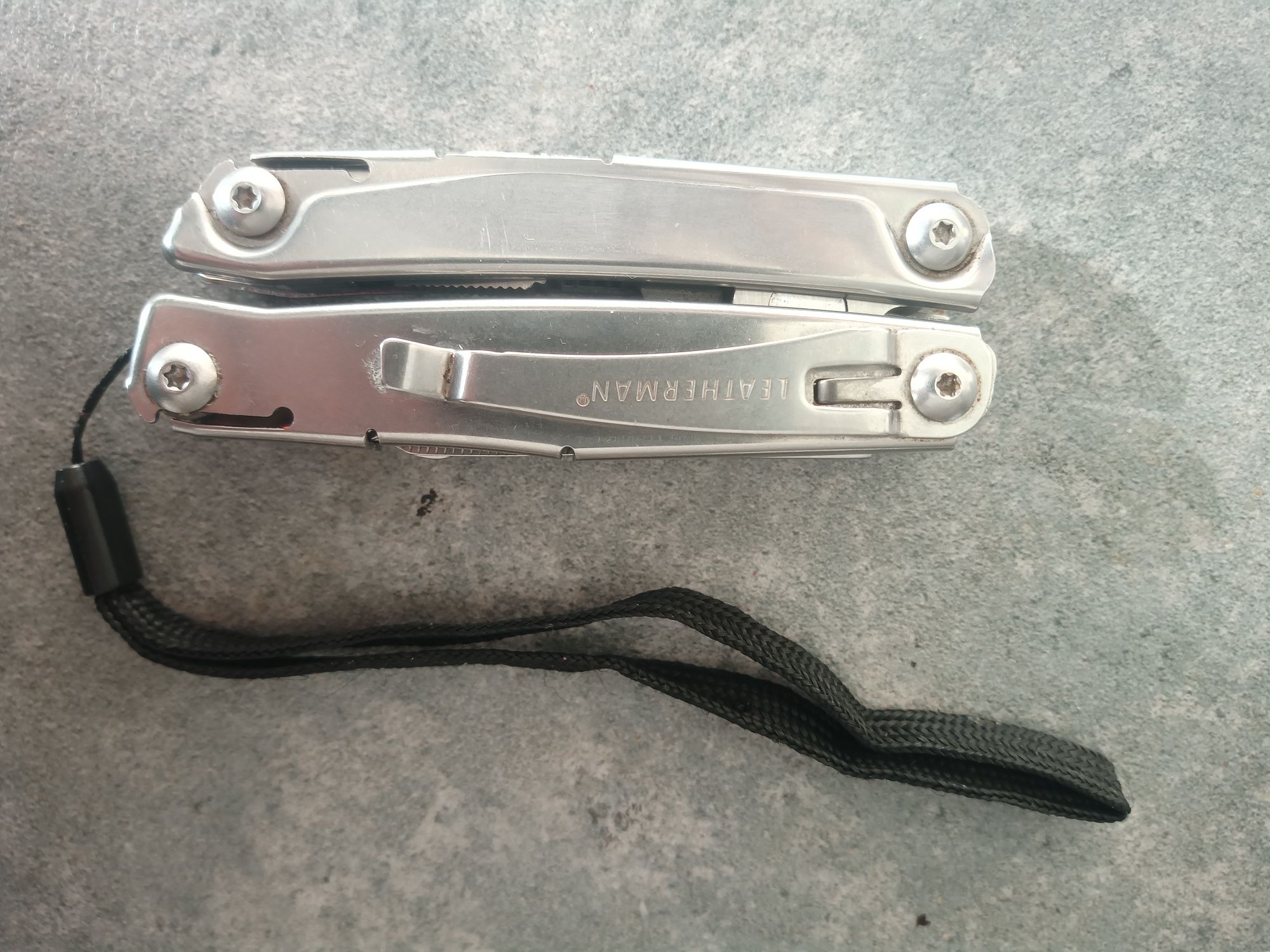 Multitool Leatherman REV