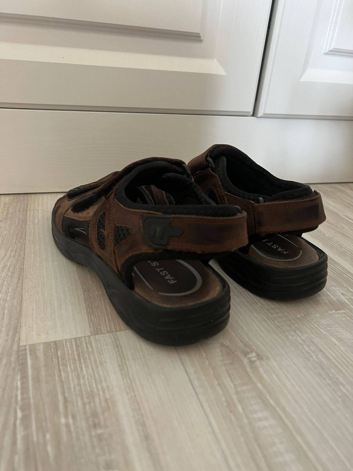 Детский обувь, сандалии
