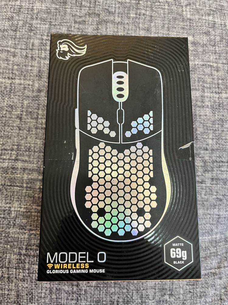Беспроводная мышь GLORIOUS MODEL O