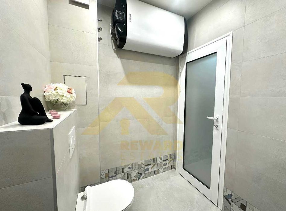 Продава се Двустаен апартамент в София, Малинова долина - 78 кв.м за 2481 €/кв.м - Снимка #14