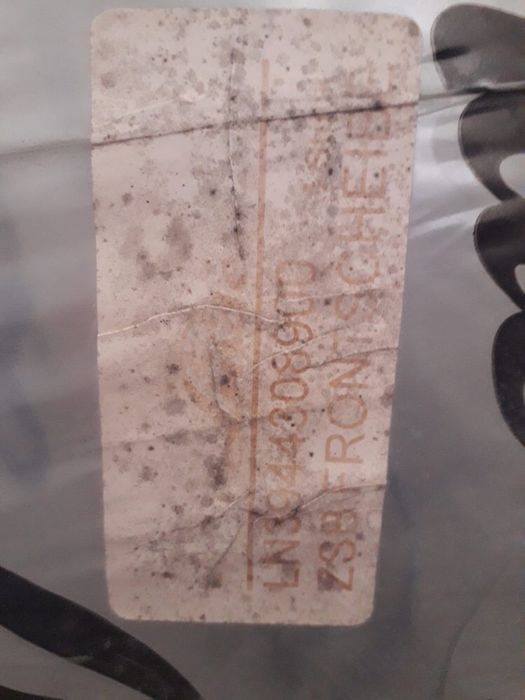 Parbriz linde motostivuitor