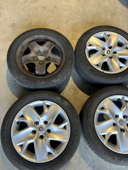 Jante tabla R16 Renualt Megane 5x114,3 cu capace iarna