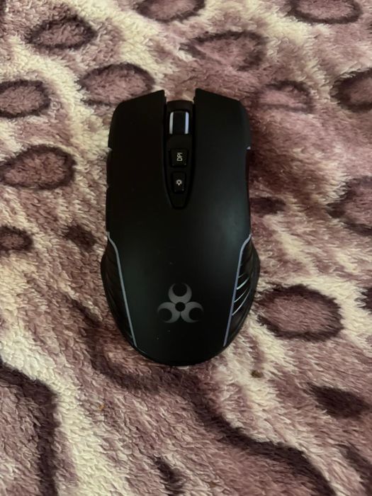 Vand laptop de gaming+mouse+casti